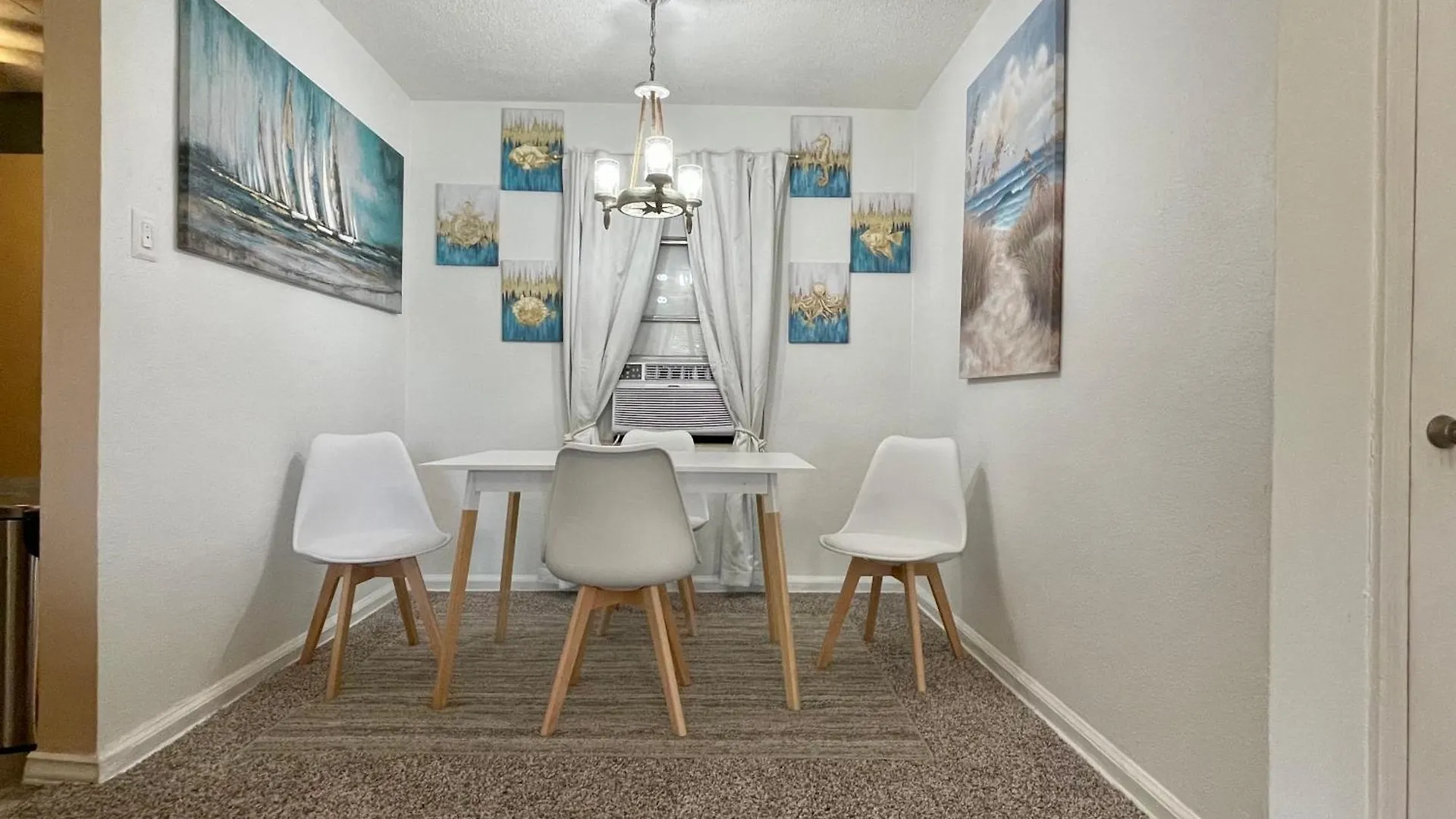 Pet Friendly, 5 Minutes To Town, 20 Miles To The Beach Pensacola Holiday home