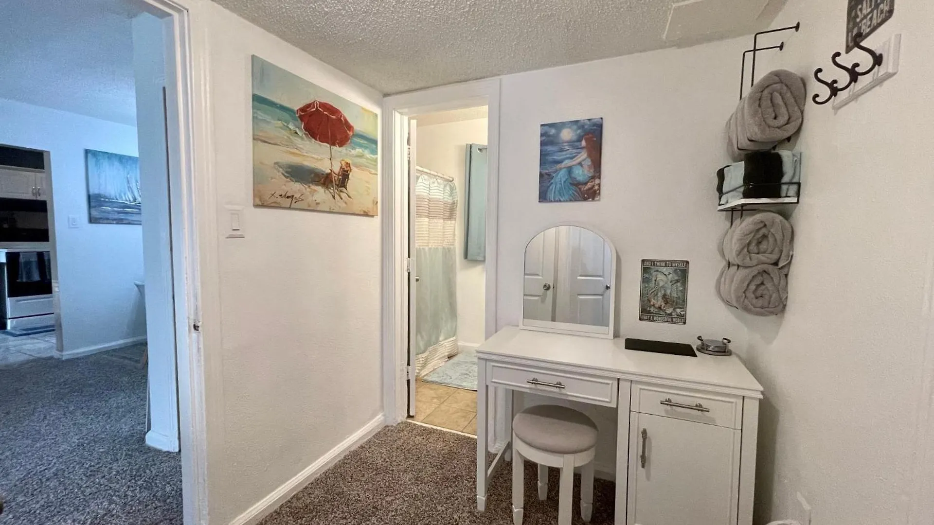 Holiday home Pet Friendly, 5 Minutes To Town, 20 Miles To The Beach Pensacola